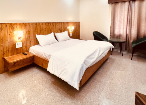 Deluxe Family Sweet Room (201)