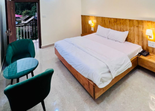 Deluxe Room with Mountain View (105)